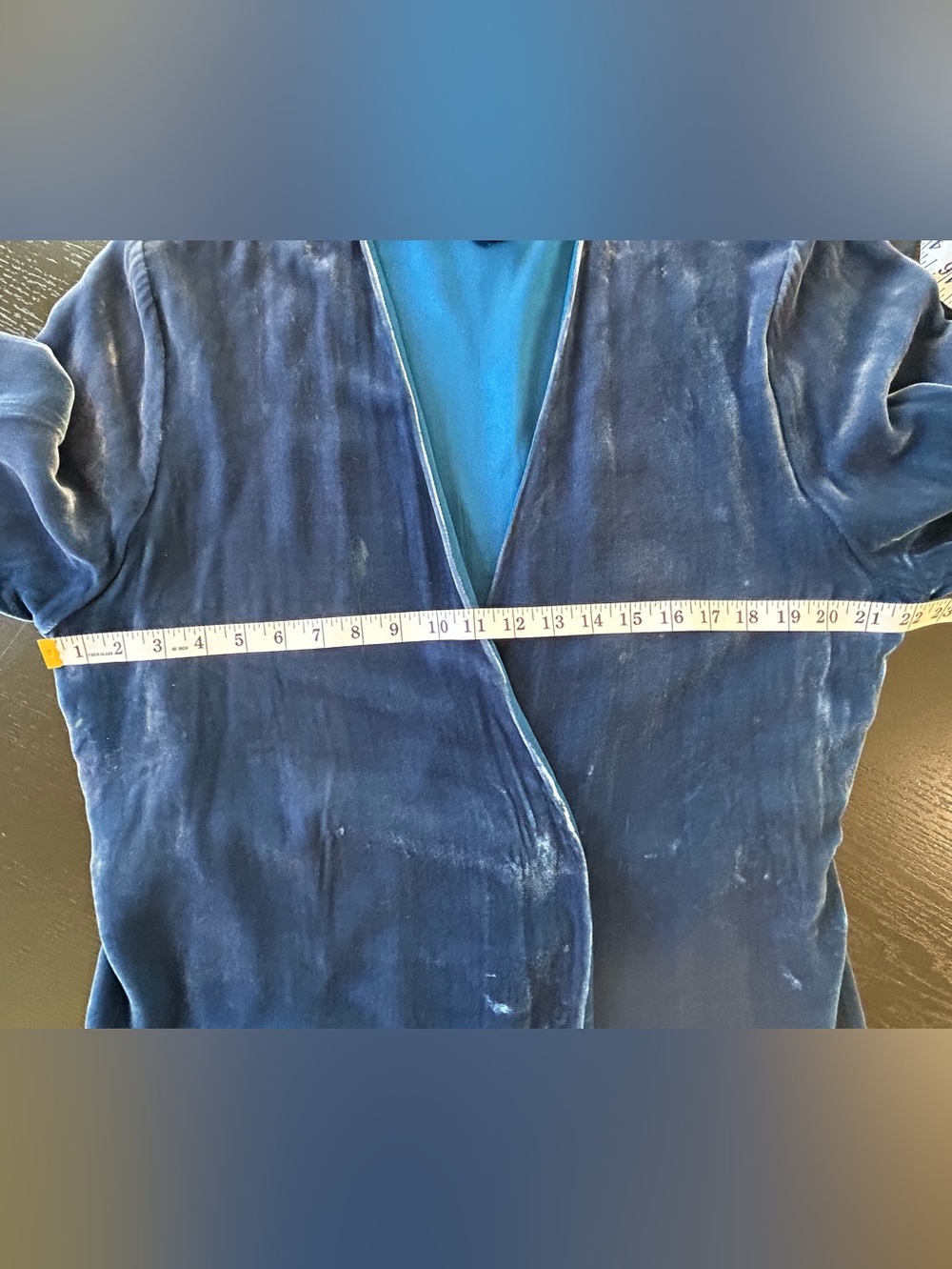 VTG lejaby Paris X
Nieman Marcus Silk
Velvet Robe, Old Hollywood Glamour, Medium - Picture 6 of 16